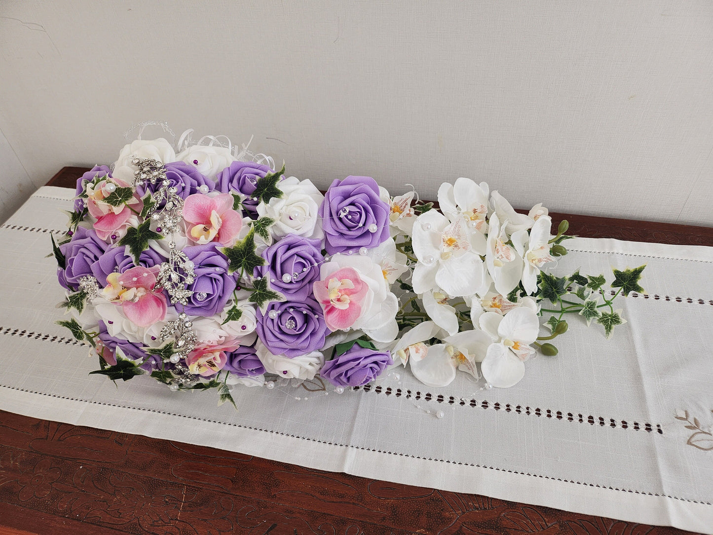 Bouquet de marié en cascade