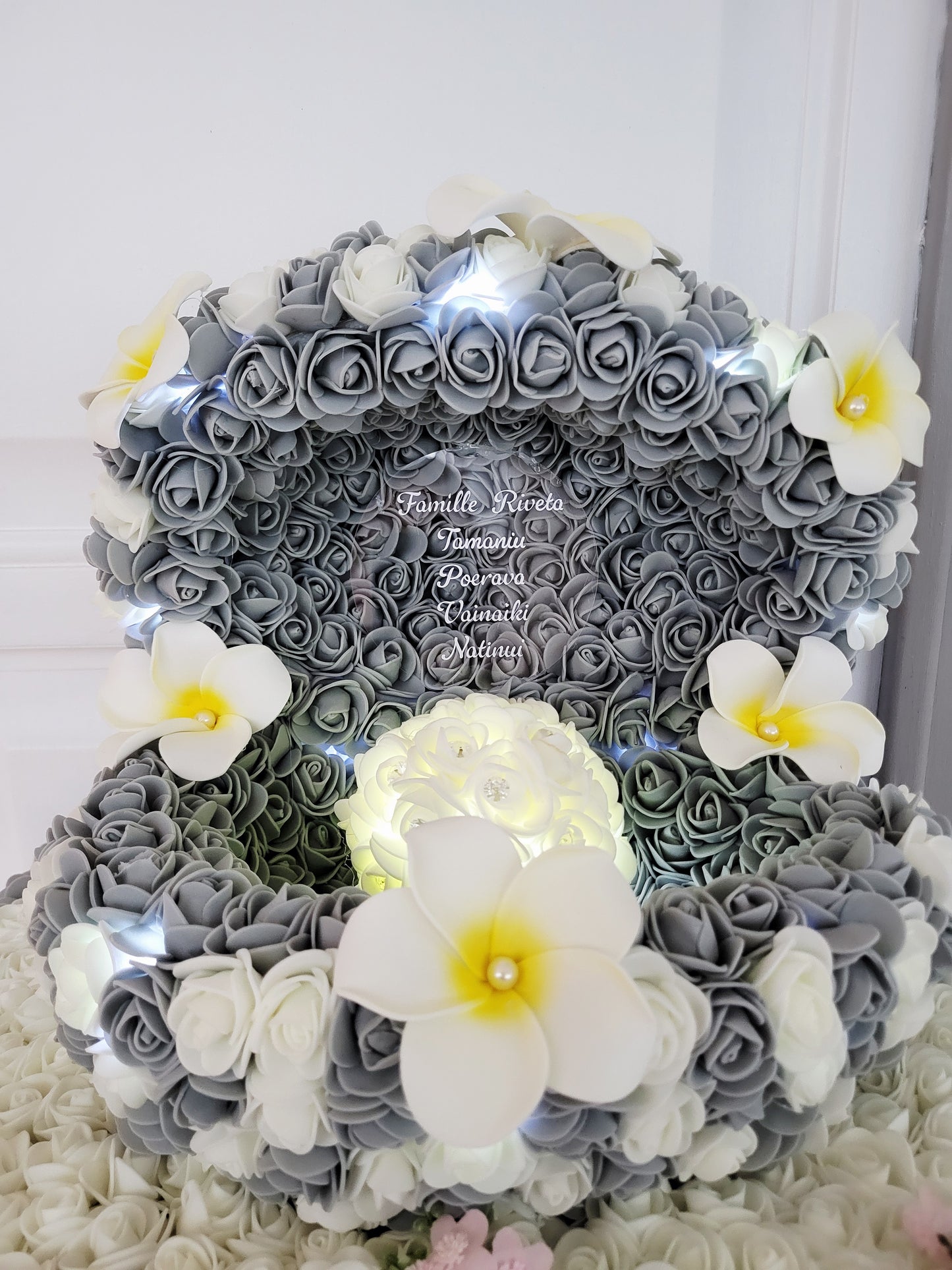 Coquille avec perle lumineuse