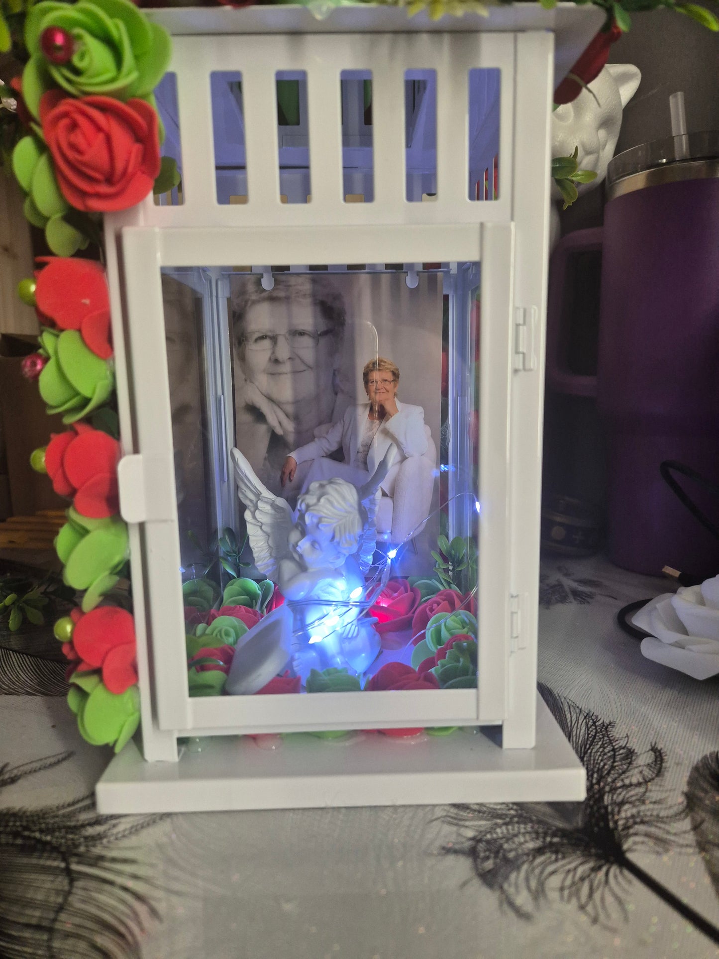 Lanterne avec ange et photo pour monument funéraire