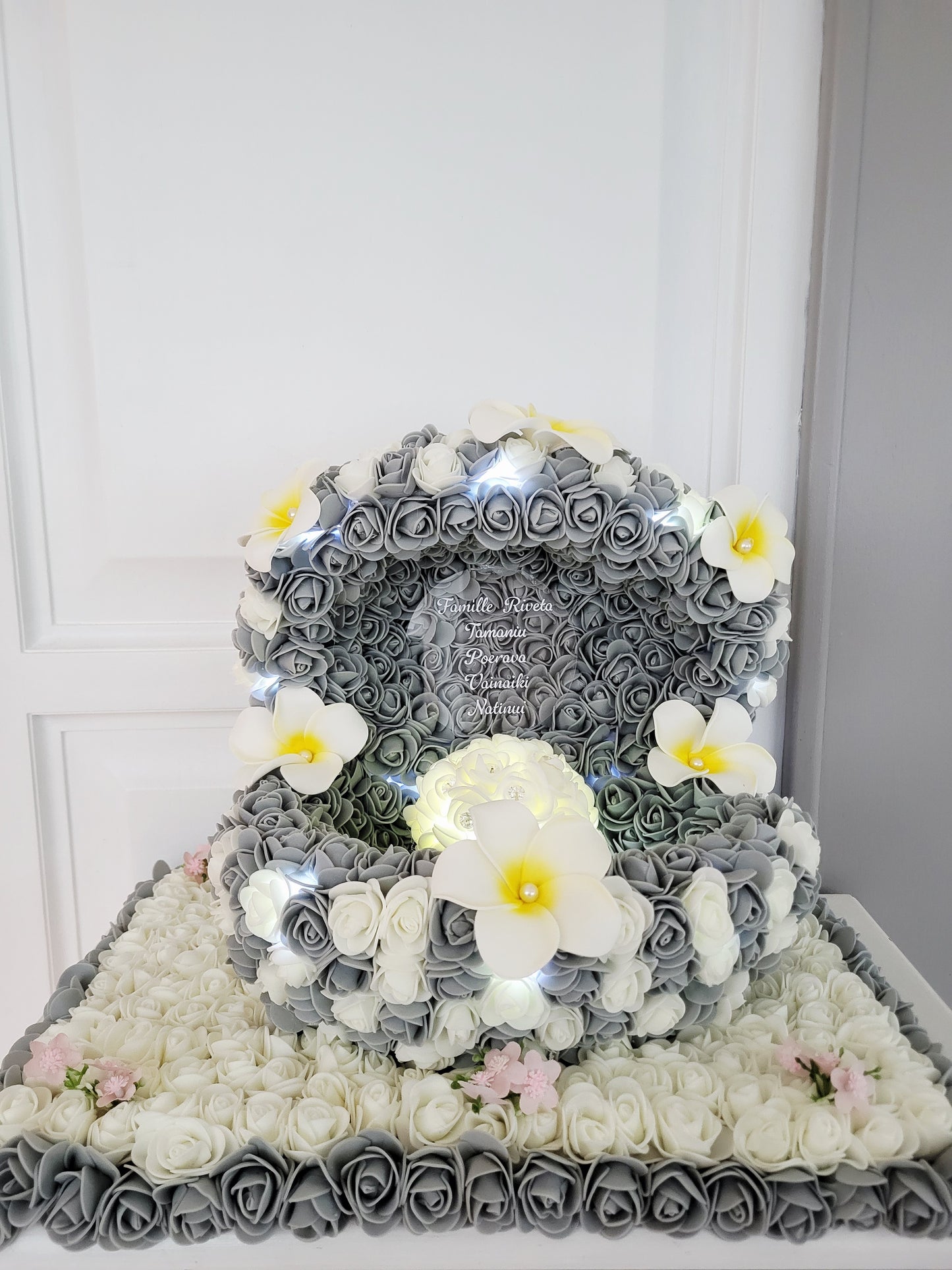 Coquille avec perle lumineuse