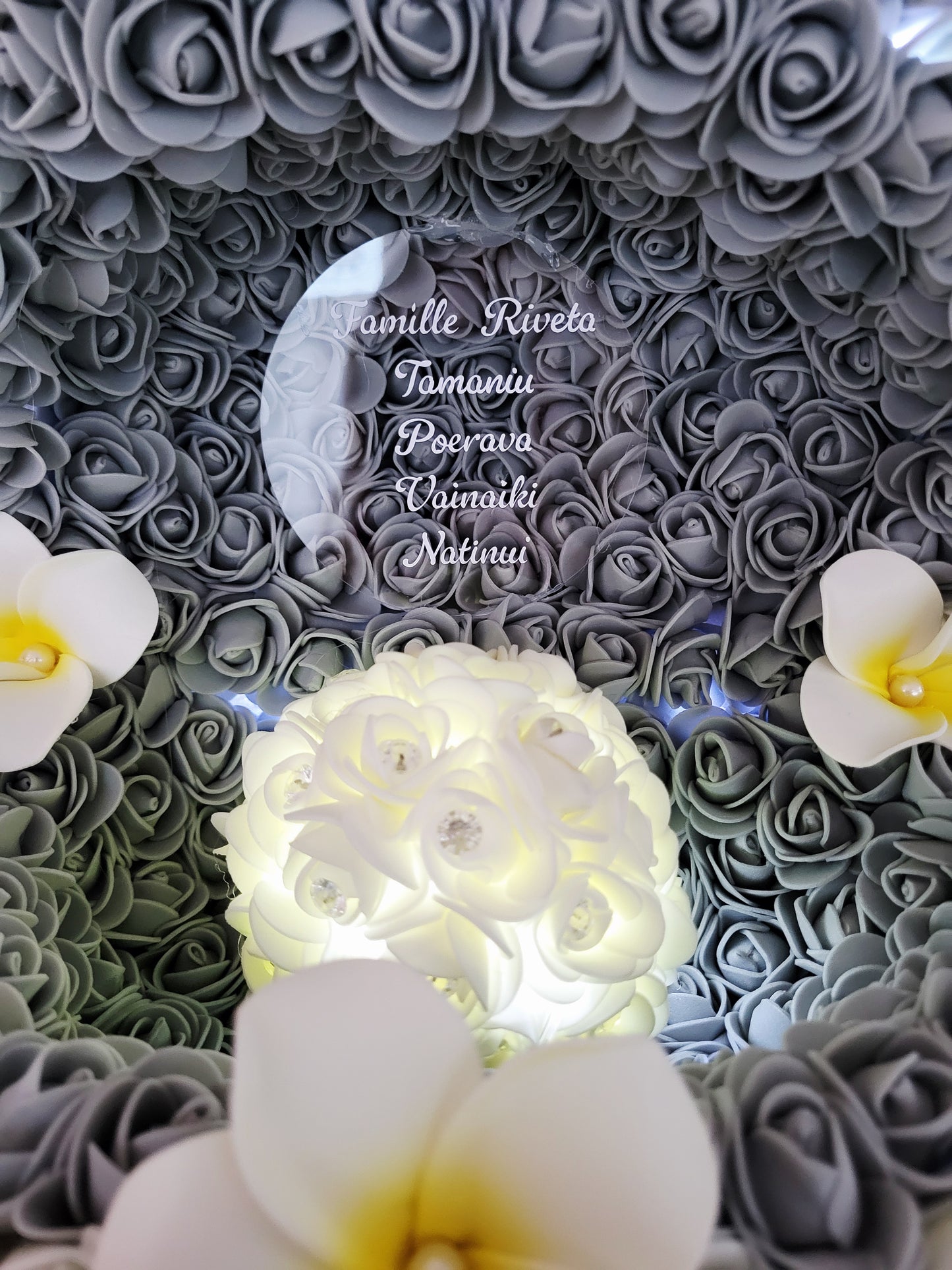 Coquille avec perle lumineuse