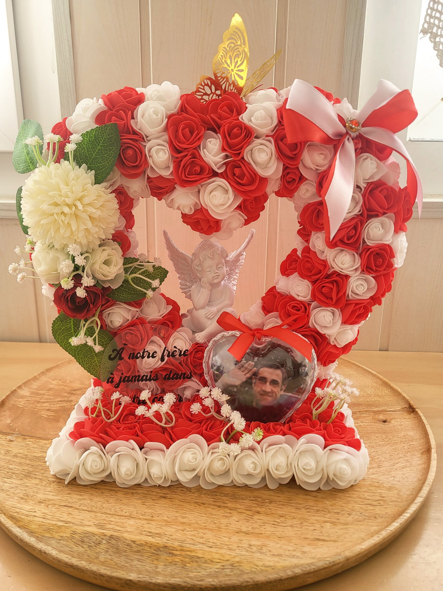 COEUR AVEC DES AILLES POUR MONUMENTS FUNÉRAIRE