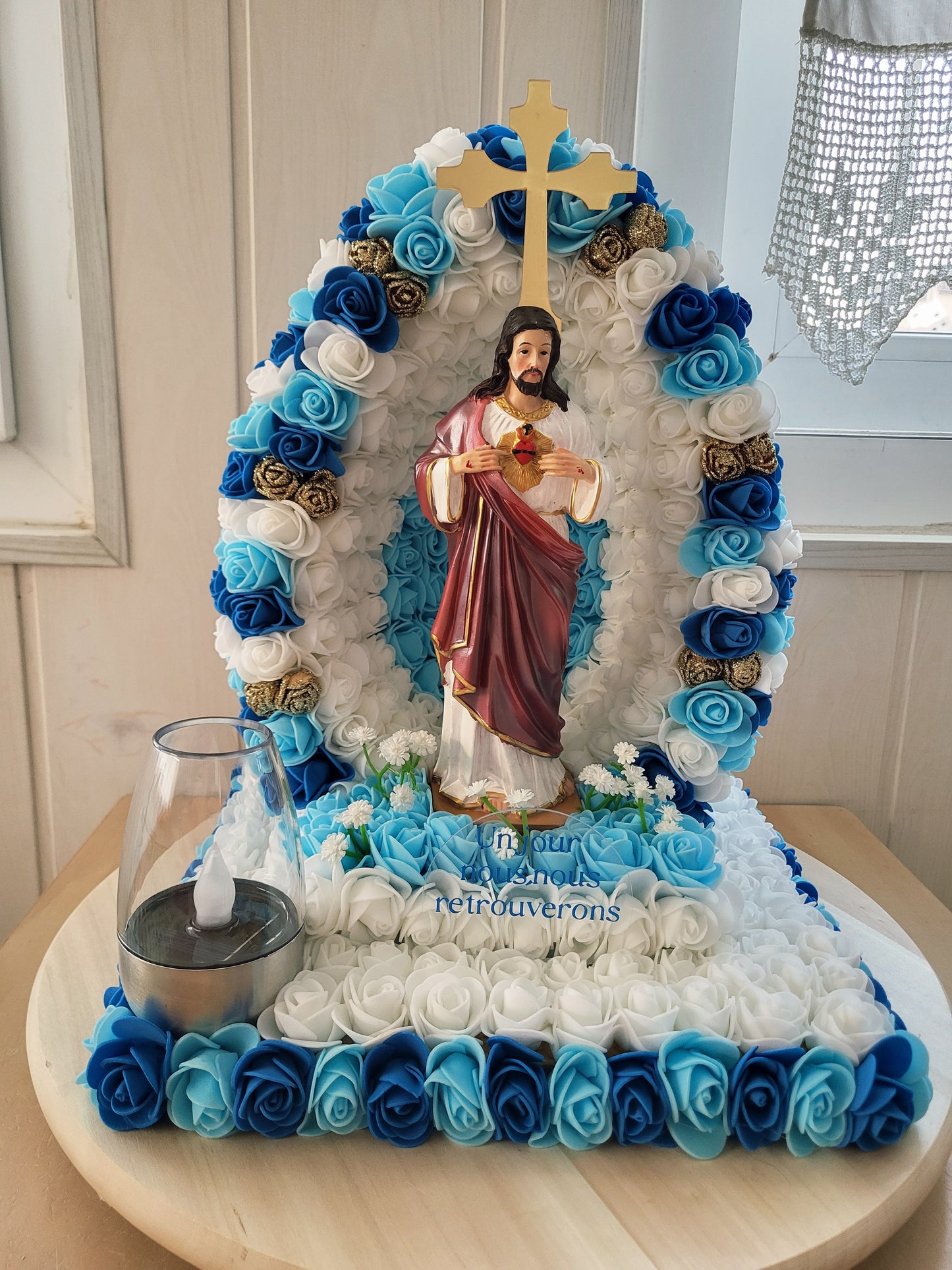 Coeur de jesus pour monument funéraire avec guirlande solaire