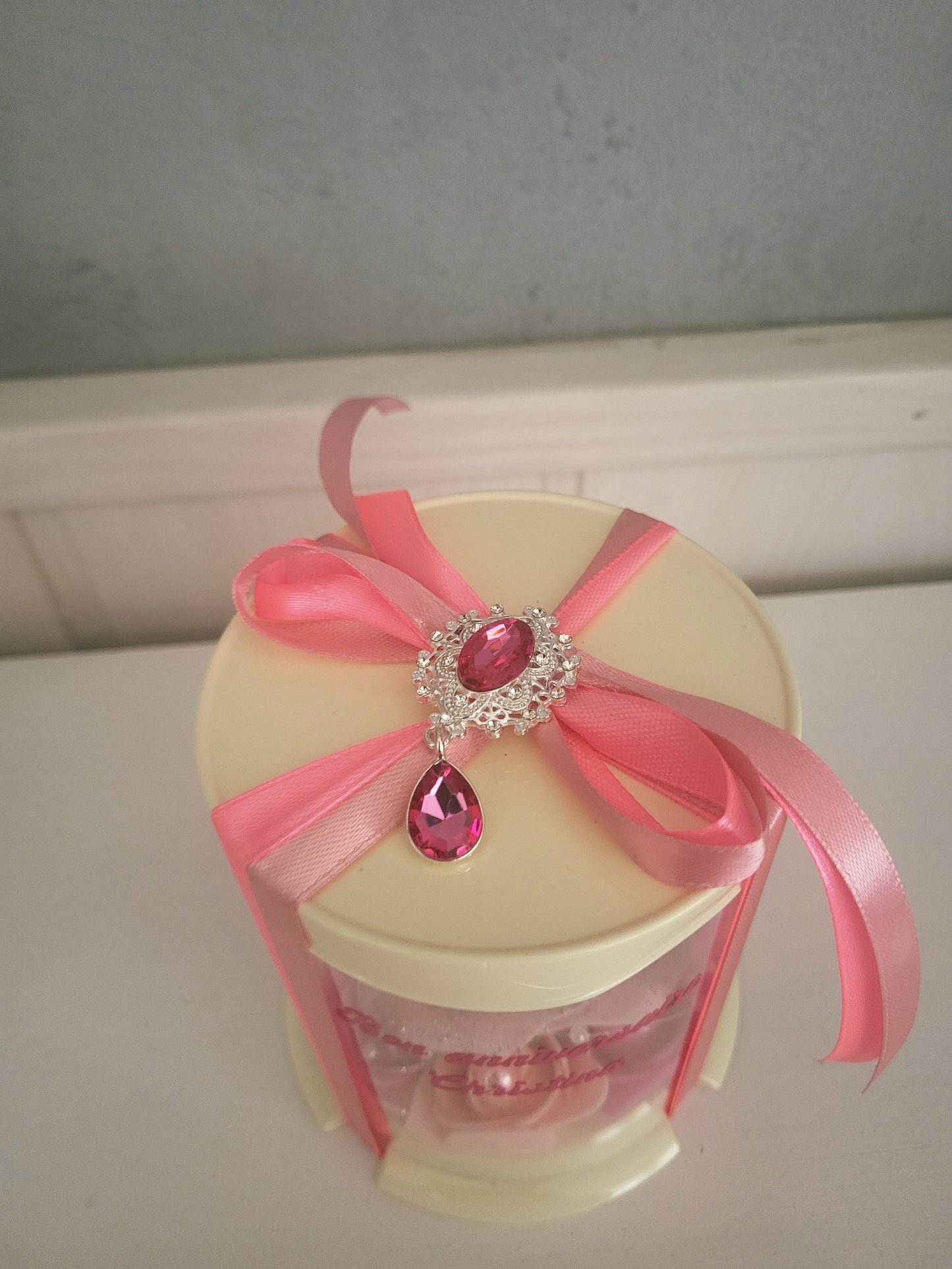 Boîte pour decoration en plastique